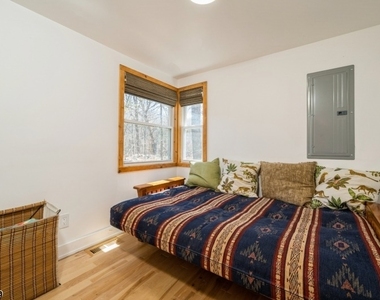 100 Poplar Ln - Photo Thumbnail 34