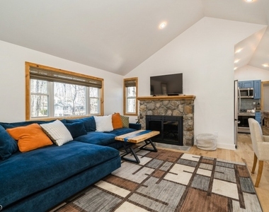 100 Poplar Ln - Photo Thumbnail 43