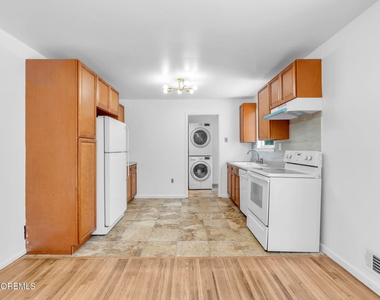 809 Commonwealth Boulevard - Photo Thumbnail 16