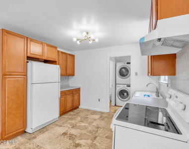 809 Commonwealth Boulevard - Photo Thumbnail 12