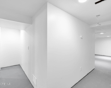809 Commonwealth Boulevard - Photo Thumbnail 33