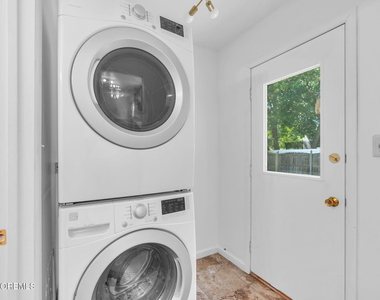809 Commonwealth Boulevard - Photo Thumbnail 13