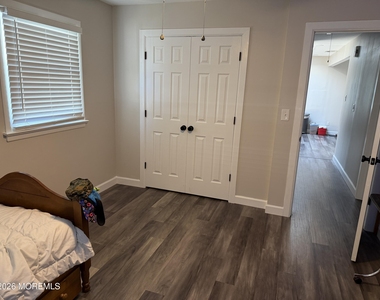2305 Oak Tree Road - Photo Thumbnail 4