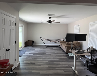 2305 Oak Tree Road - Photo Thumbnail 8