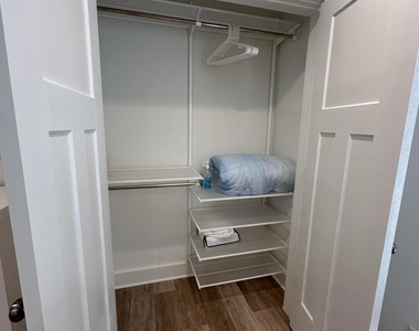 53 Sheridan Avenue - Photo Thumbnail 15