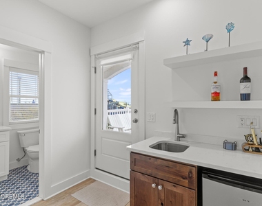 53 Sheridan Avenue - Photo Thumbnail 35