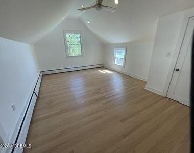 475 Locust Point Road - Photo Thumbnail 11