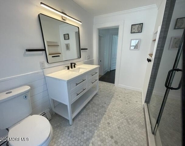 475 Locust Point Road - Photo Thumbnail 9
