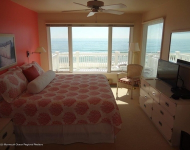 1904 Oceanfront - Photo Thumbnail 18