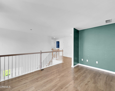 248 Compass Road - Photo Thumbnail 25