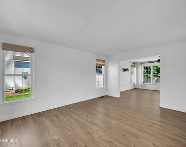 248 Compass Road - Photo Thumbnail 14