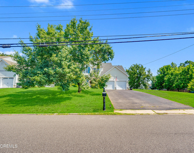 248 Compass Road - Photo Thumbnail 3
