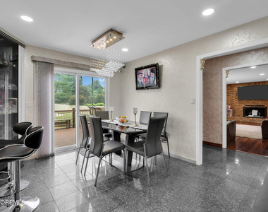 30 Scott Drive - Photo Thumbnail 8