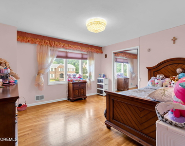30 Scott Drive - Photo Thumbnail 16