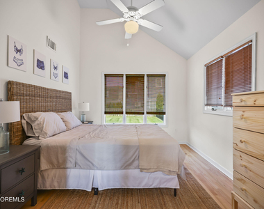 202 2nd Avenue - Photo Thumbnail 14