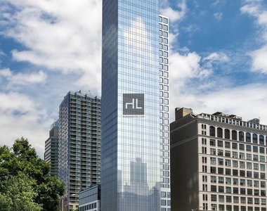 West 36th Street - Photo Thumbnail 5