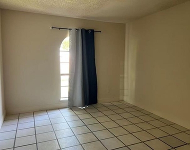 6400 Allegheny Trail - Photo Thumbnail 15