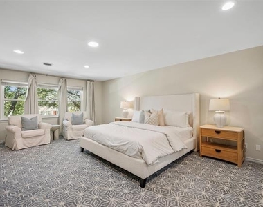 6226 Bandera Avenue - Photo Thumbnail 22