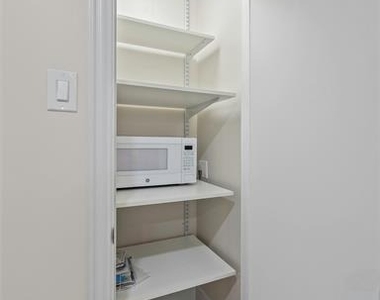 6226 Bandera Avenue - Photo Thumbnail 13