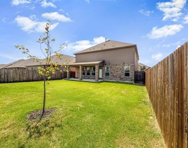 10415 Lone Star Way - Photo Thumbnail 19