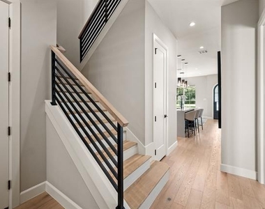 2850 Lakeside Parkway - Photo Thumbnail 14