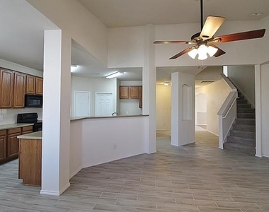 10125 Sourwood Drive - Photo Thumbnail 9