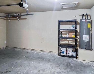 821 E College Avenue - Photo Thumbnail 22