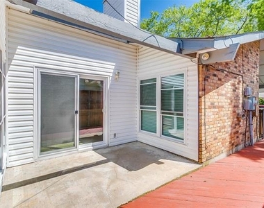 2651 Via Los Altos - Photo Thumbnail 4