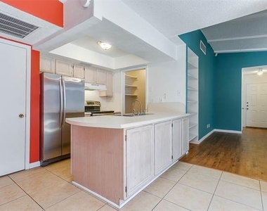 2651 Via Los Altos - Photo Thumbnail 11