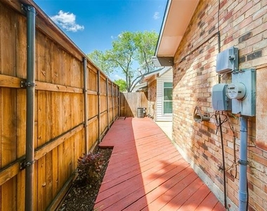 2651 Via Los Altos - Photo Thumbnail 5