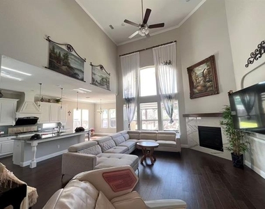 13476 Omaha Drive - Photo Thumbnail 1