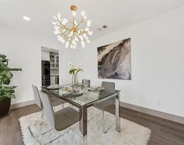 1101 Northpark Drive - Photo Thumbnail 8