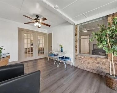 1101 Northpark Drive - Photo Thumbnail 18