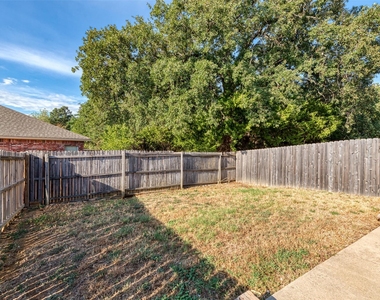 1405 Piedmont Drive - Photo Thumbnail 22