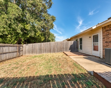 1405 Piedmont Drive - Photo Thumbnail 23