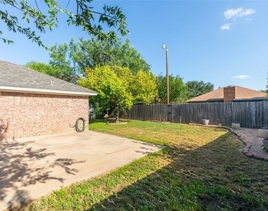 6025 Duchess Avenue - Photo Thumbnail 25