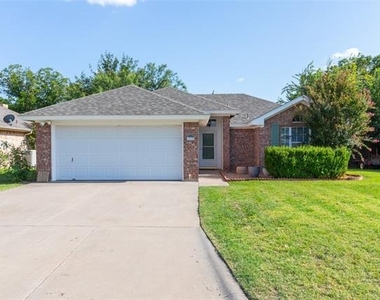 6025 Duchess Avenue - Photo Thumbnail 1