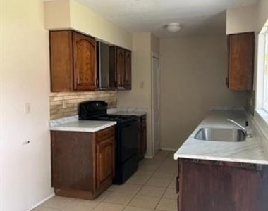 6525 Ember Court - Photo Thumbnail 3