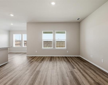 564 Marsh Street - Photo Thumbnail 1