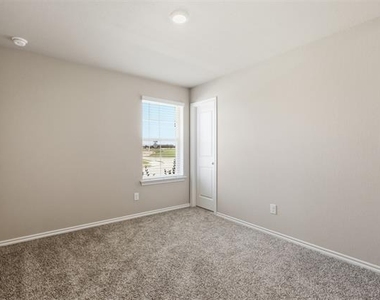 564 Marsh Street - Photo Thumbnail 16