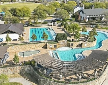 2600 Precocious Court - Photo Thumbnail 36