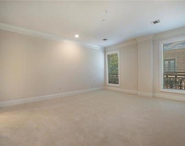 6505 Bandera Avenue - Photo Thumbnail 7