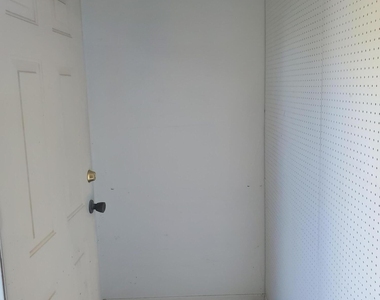 26649 S Grapefruit Drive - Photo Thumbnail 16