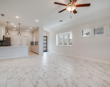 229 Town Park Avenue - Photo Thumbnail 5