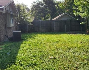 4200 Pyracantha Drive - Photo Thumbnail 21