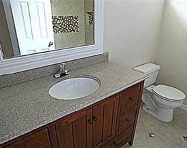 4904 Lodgepole Lane - Photo Thumbnail 9