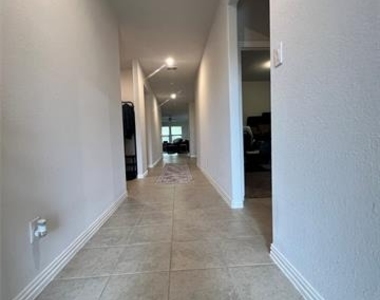 6304 Dry Gulch Trail - Photo Thumbnail 22