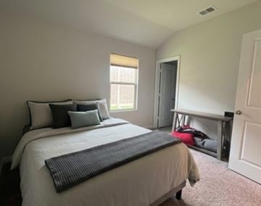 6304 Dry Gulch Trail - Photo Thumbnail 20