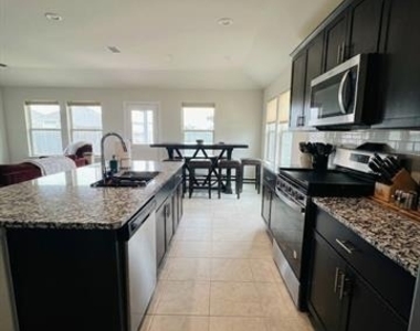 6304 Dry Gulch Trail - Photo Thumbnail 6