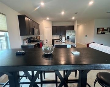 6304 Dry Gulch Trail - Photo Thumbnail 7
